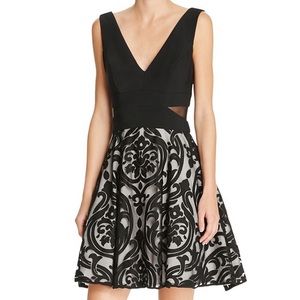 Avery G Black Fit-and-Flare Combo Cocktail Dress V-Neckline Lace Overlay